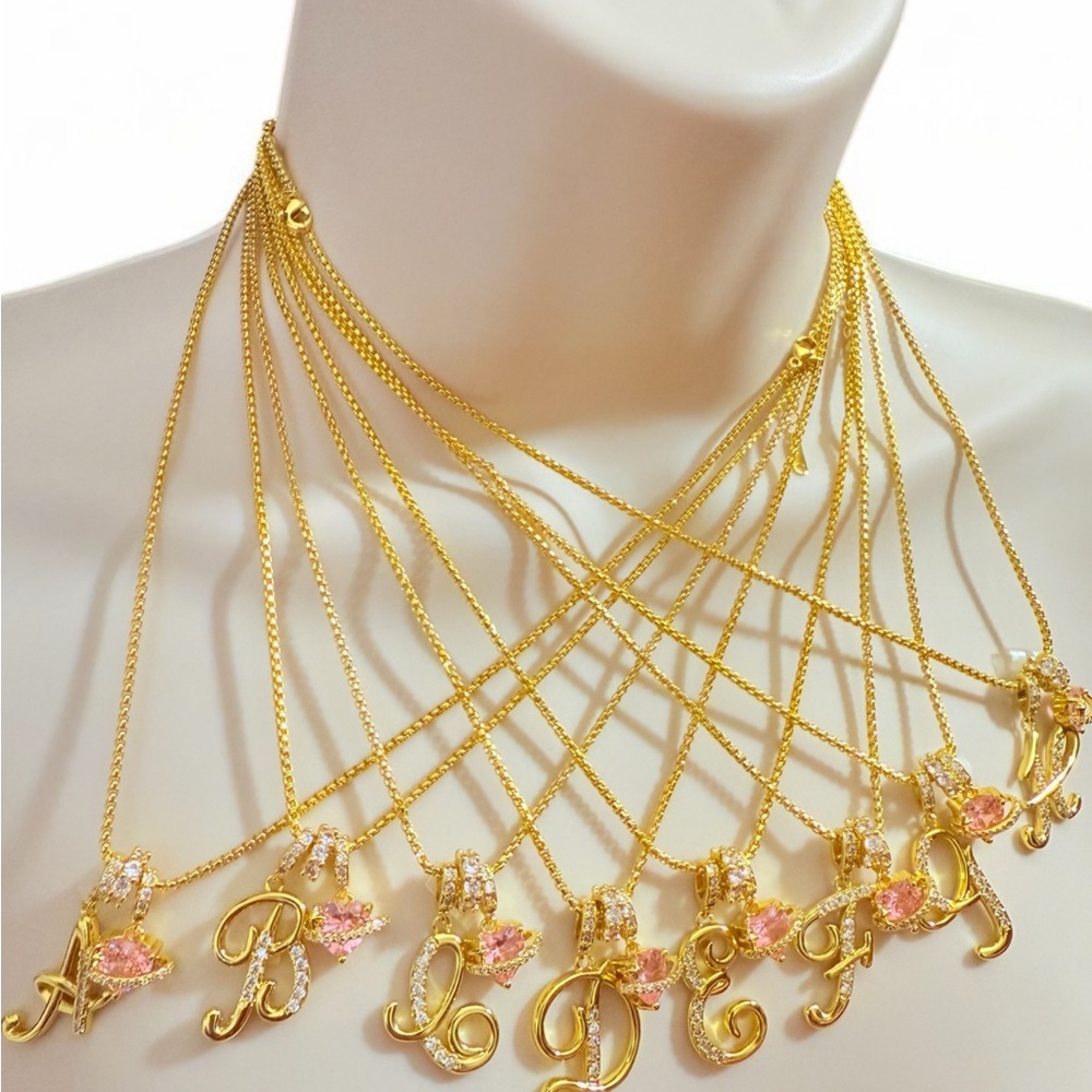 Gold plated and Pink Initial Necklace Set whit zircon